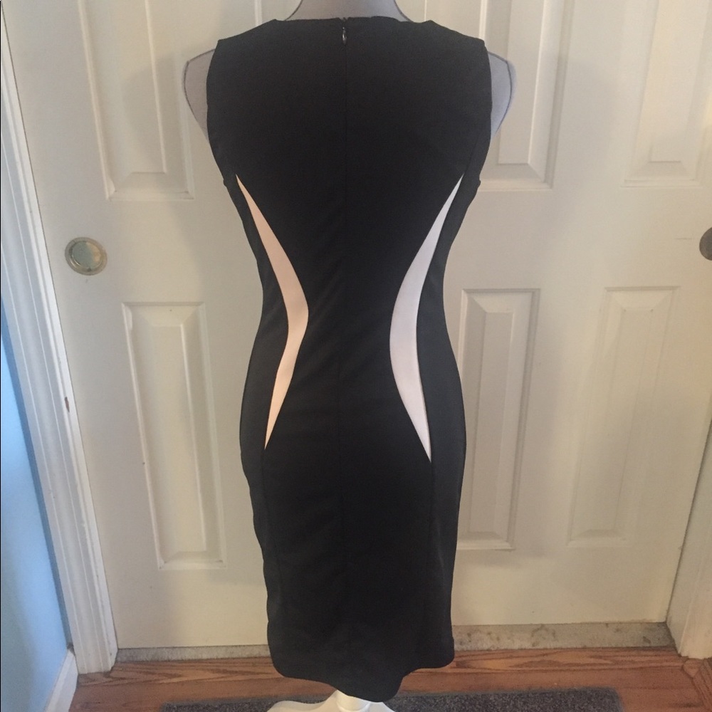 Mc Meizer dress size small - Picture 2 of 4